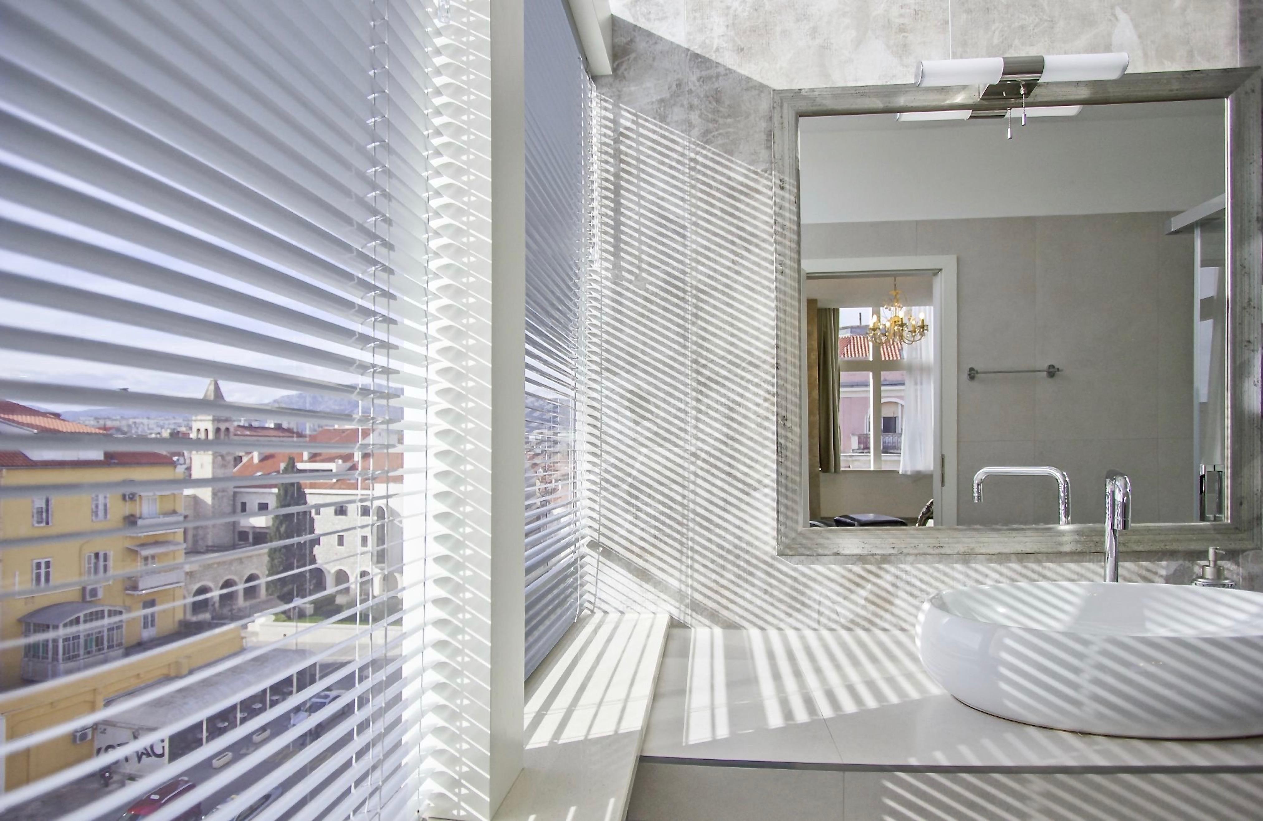 Prima Luce Downtown Hotel Split Ngoại thất bức ảnh